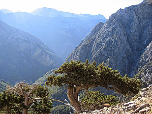 PInarQ_Mountains_Crete